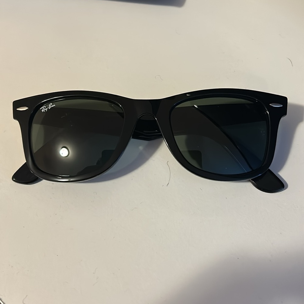 Rayban Wayfarers